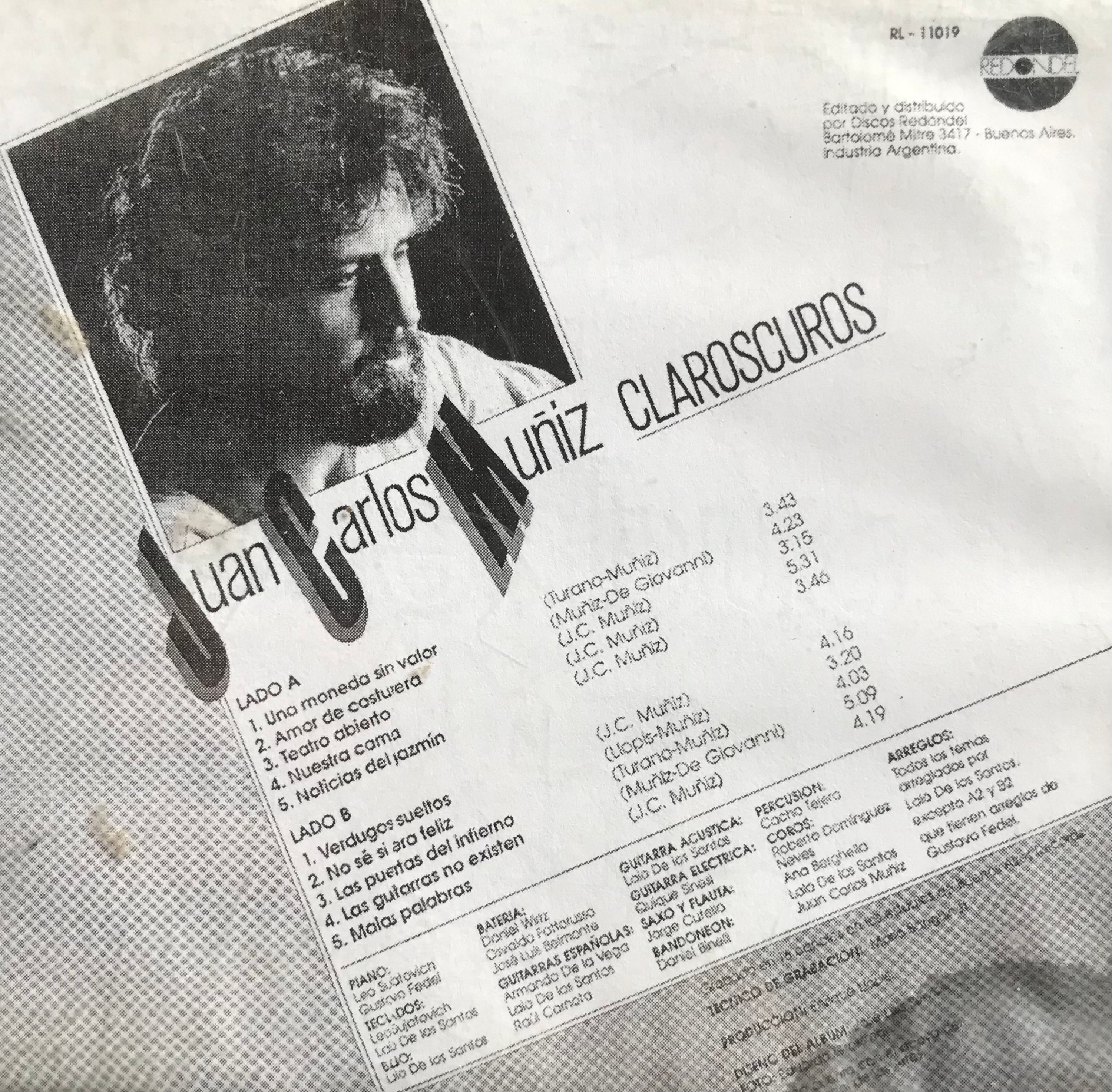 Contratapa de Juan Muñiz — Claroscuro